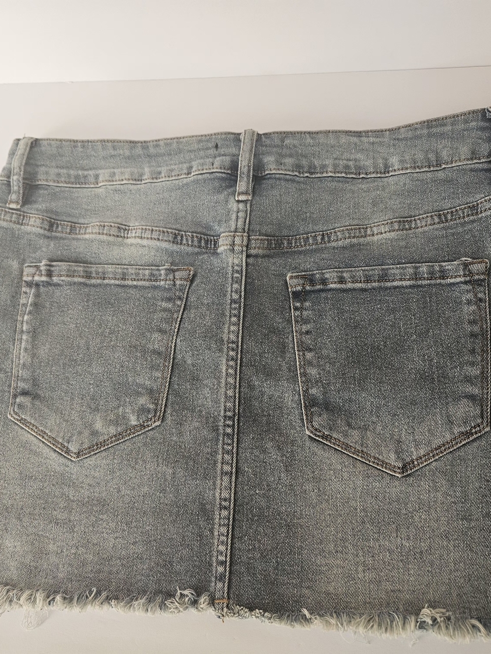 Rise Supply Co. Denim Mini Skirt Size M Blue Acid Wash Distressed Frayed Hem - Picture 6 of 11